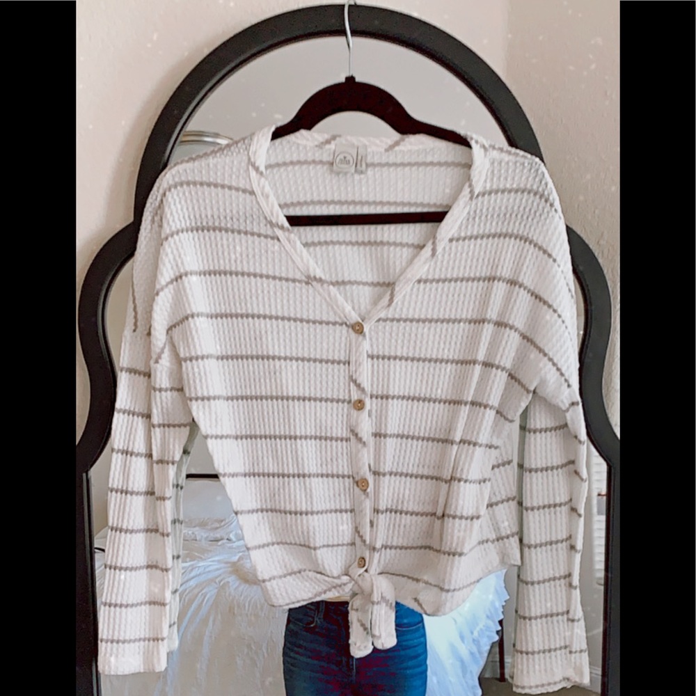 🆕 white + silver striped tie top